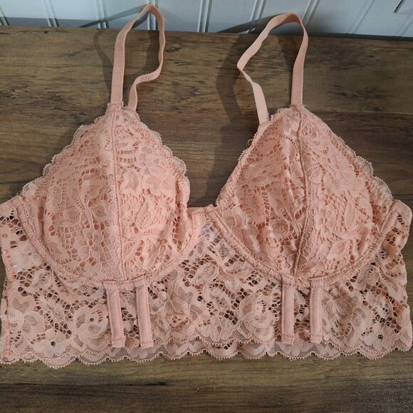 Danskin Intimates Large Bralette Light Pink Lace Padded Wire Free - Picture 1 of 7